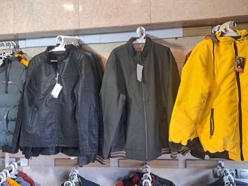 عکس خیاطی تولیدی و فروشگاه پوشاک پارس