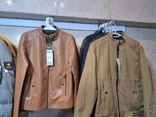 خیاطی تولیدی و فروشگاه پوشاک پارس