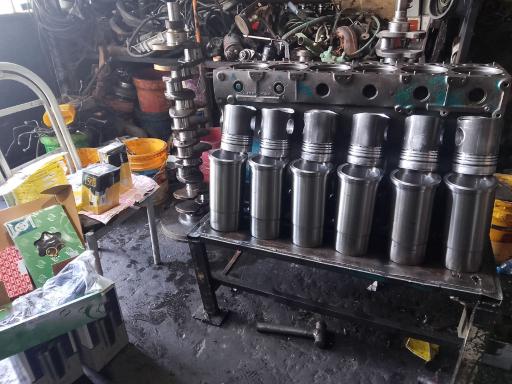 عکس تعمیرگاه مشهد تراک (سید هادی)