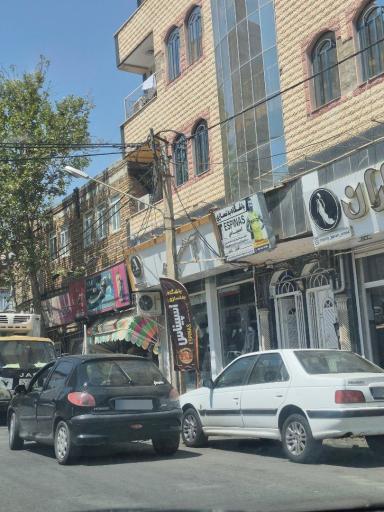 عکس باشگاه بدنسازی اسپیناس