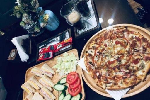 عکس کافه رستوران لئا