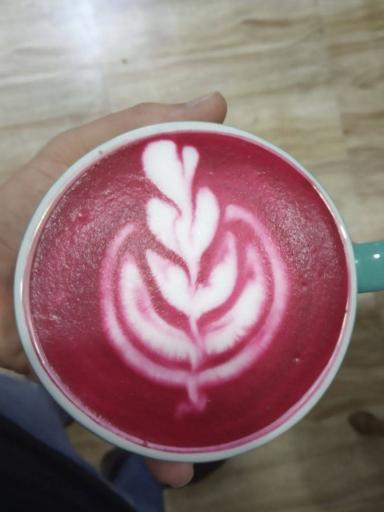 عکس کافه رستوران لئا