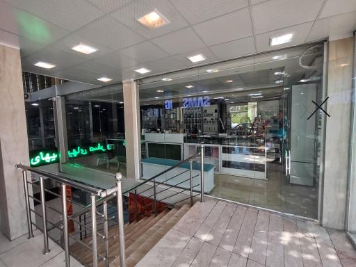 عکس پاساژ موبایل فون لند