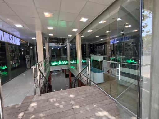 عکس پاساژ موبایل فون لند