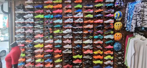 عکس پوشاک ورزشی فینال