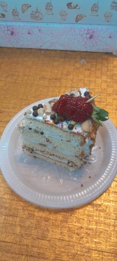 عکس کافه قنادی کارون