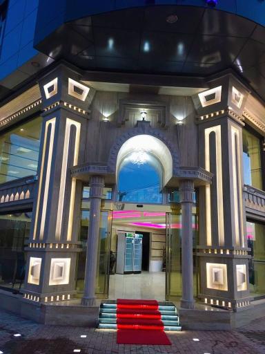 عکس رستوران و هتل چیپال