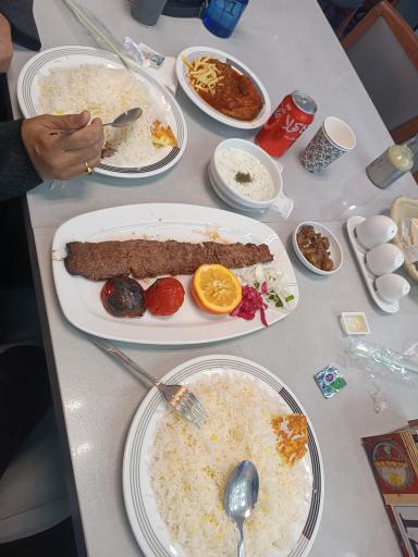 عکس رستوران یاس