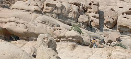 عکس آدمک های سنگی روستای وردیج