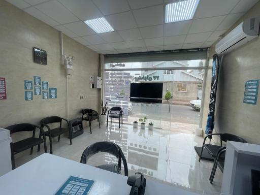 عکس دفتر خدمات الکترونیک مدرن