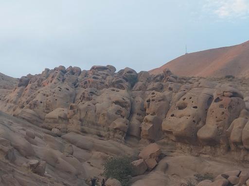 عکس آدمک های سنگی روستای وردیج