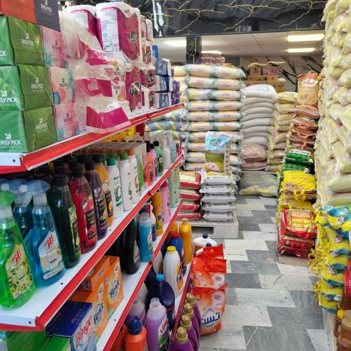 عکس سوپرمارکت برکت