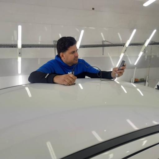 عکس مرکز کارشناسی تشخیص رنگ خودرو ذنوبی