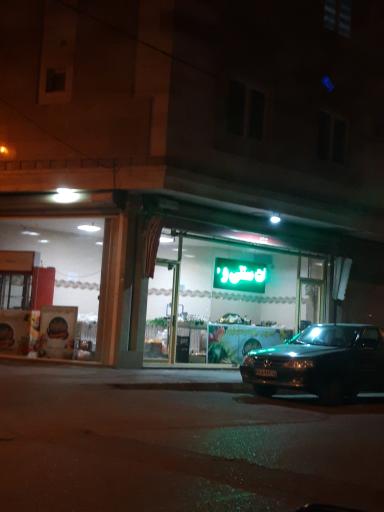 عکس سوپر میوه و سبزی برادران