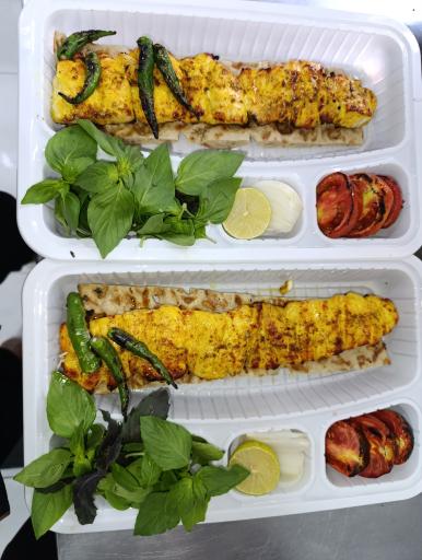 عکس کبابی کمیل