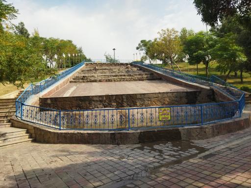 عکس بوستان شهدای آتش‌نشان