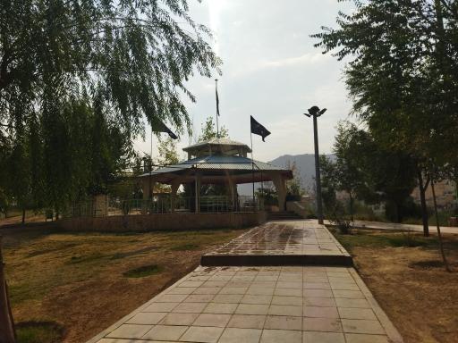 عکس بوستان شهدای آتش‌نشان