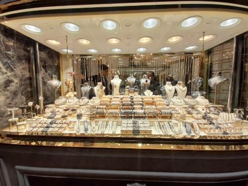 عکس طلا و جواهر فروشی آرسس