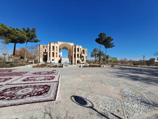 عکس مجموعه باغ خان