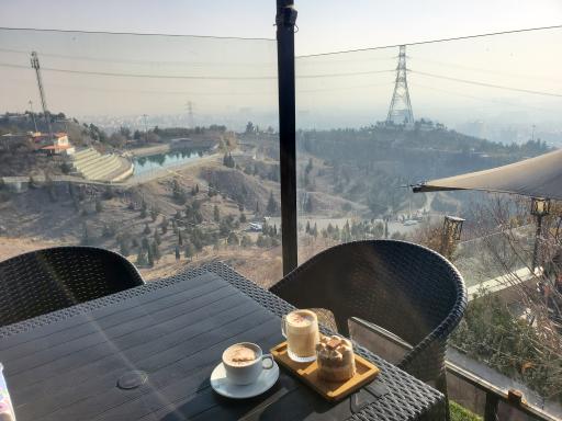 عکس رستوران لمیاء