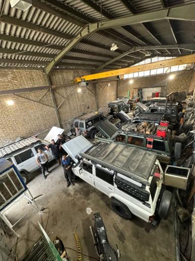 عکس تعمیرگاه پاترول چنارانی