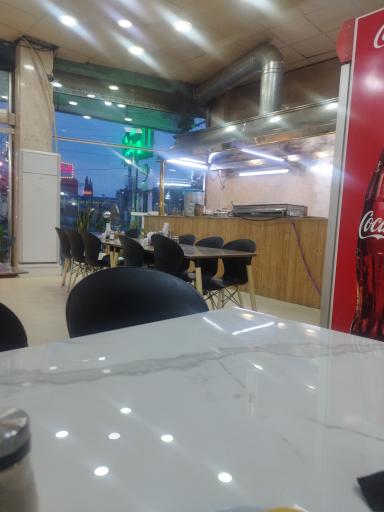 طباخی شب‌های تهران 