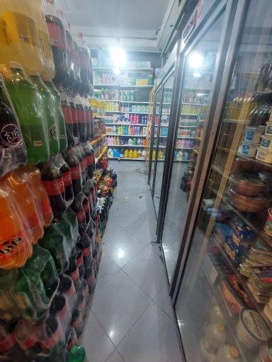 عکس سوپر مارکت پرنیان