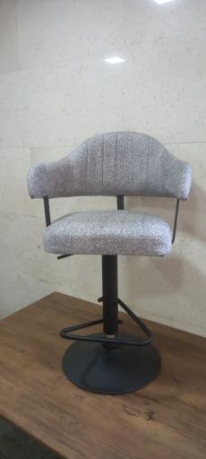 عکس تجهیزات ودکوراسیون اداری و دفتری  تخت جمشید