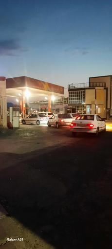عکس جایگاه سوخت (بنزین و گازوئیل)