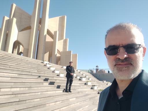 عکس آرامگاه استاد شهریار