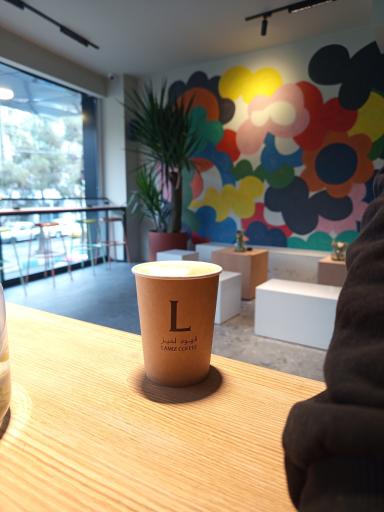 عکس قهوه لمیز شعبه فردوس 