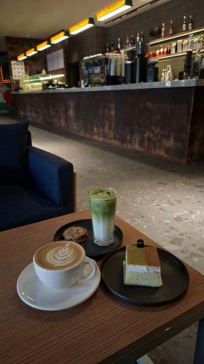 عکس قهوه لمیز شعبه فردوس 