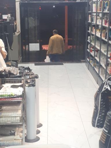 عکس فروشگاه قهوه کارن