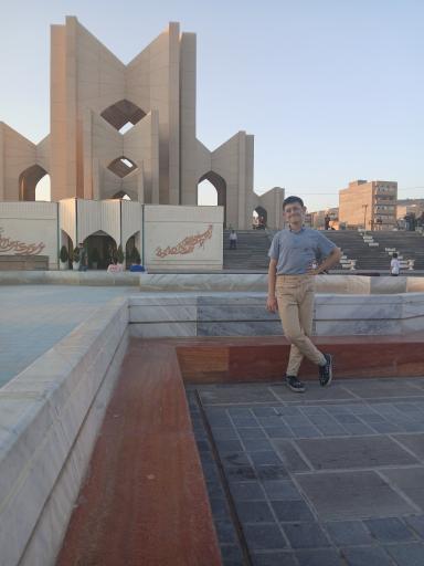 عکس آرامگاه استاد شهریار