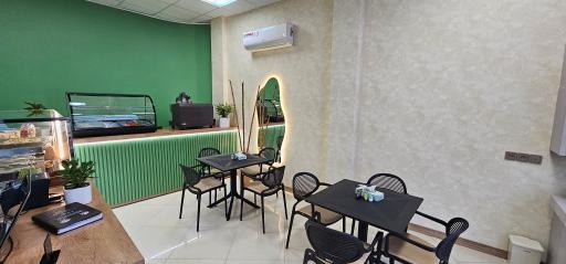 عکس کافه و فینگرفود جریان