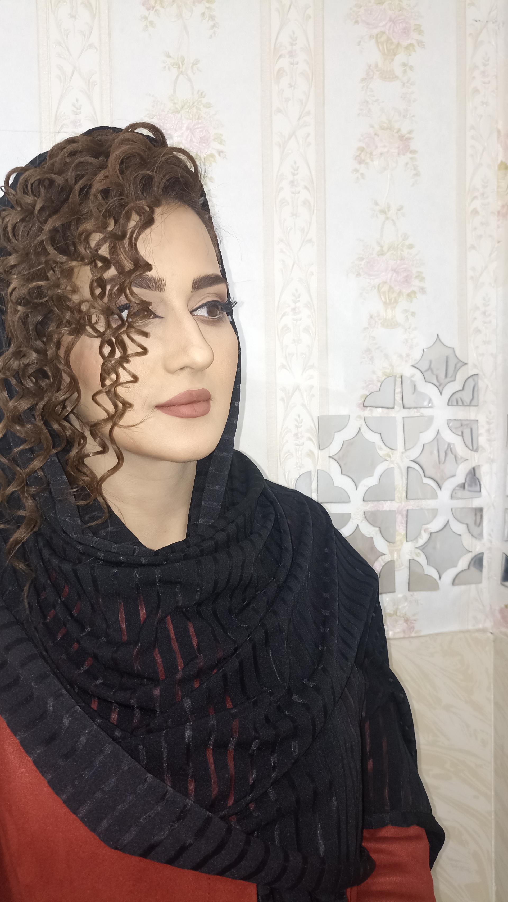 عکس سالن زیبایی عاطفه کیخا