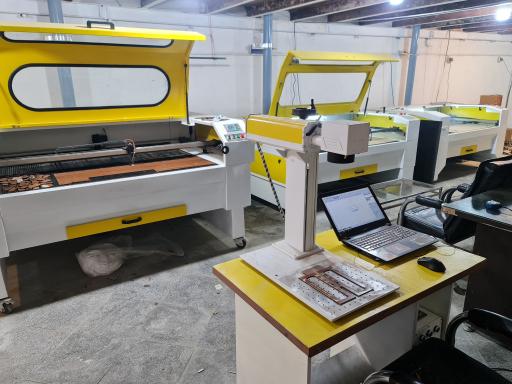 عکس زرین برش