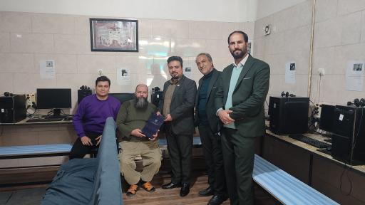 عکس گیم نت جوانان آریایی