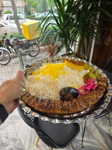 عکس آشپزخانه و کترینگ زارع