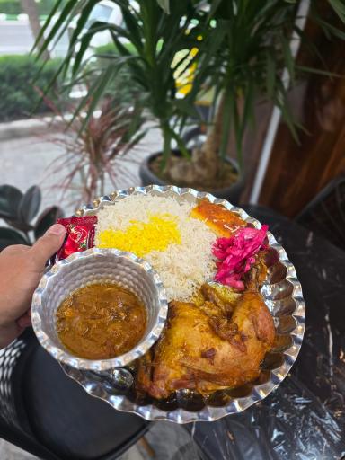 عکس آشپزخانه و کترینگ زارع