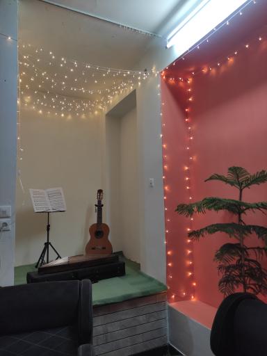 عکس آموزشگاه موسیقی مهستان 