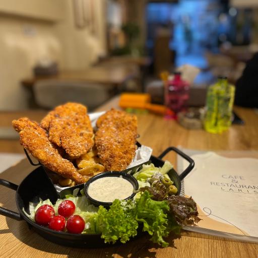 عکس کافه رستوران لاریس