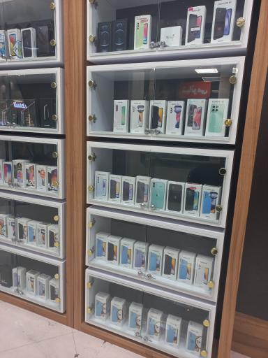 عکس فروشگاه موبایل پاژ مارکت 