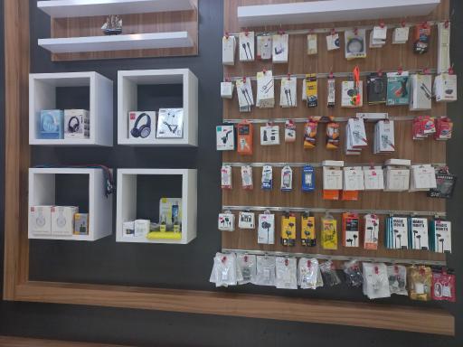 عکس فروشگاه موبایل پاژ مارکت 