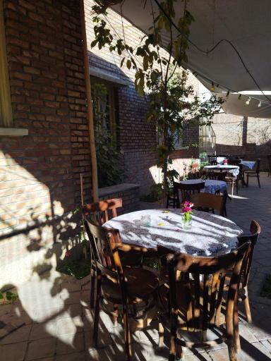 کافی‌شاپ عمارت نیلی