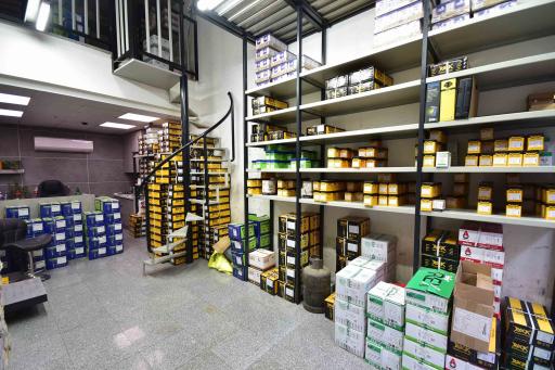 عکس فروشگاه برنا صنعت آپادانا