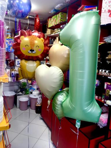 عکس تم تولد و لوازم قنادی ارغوان