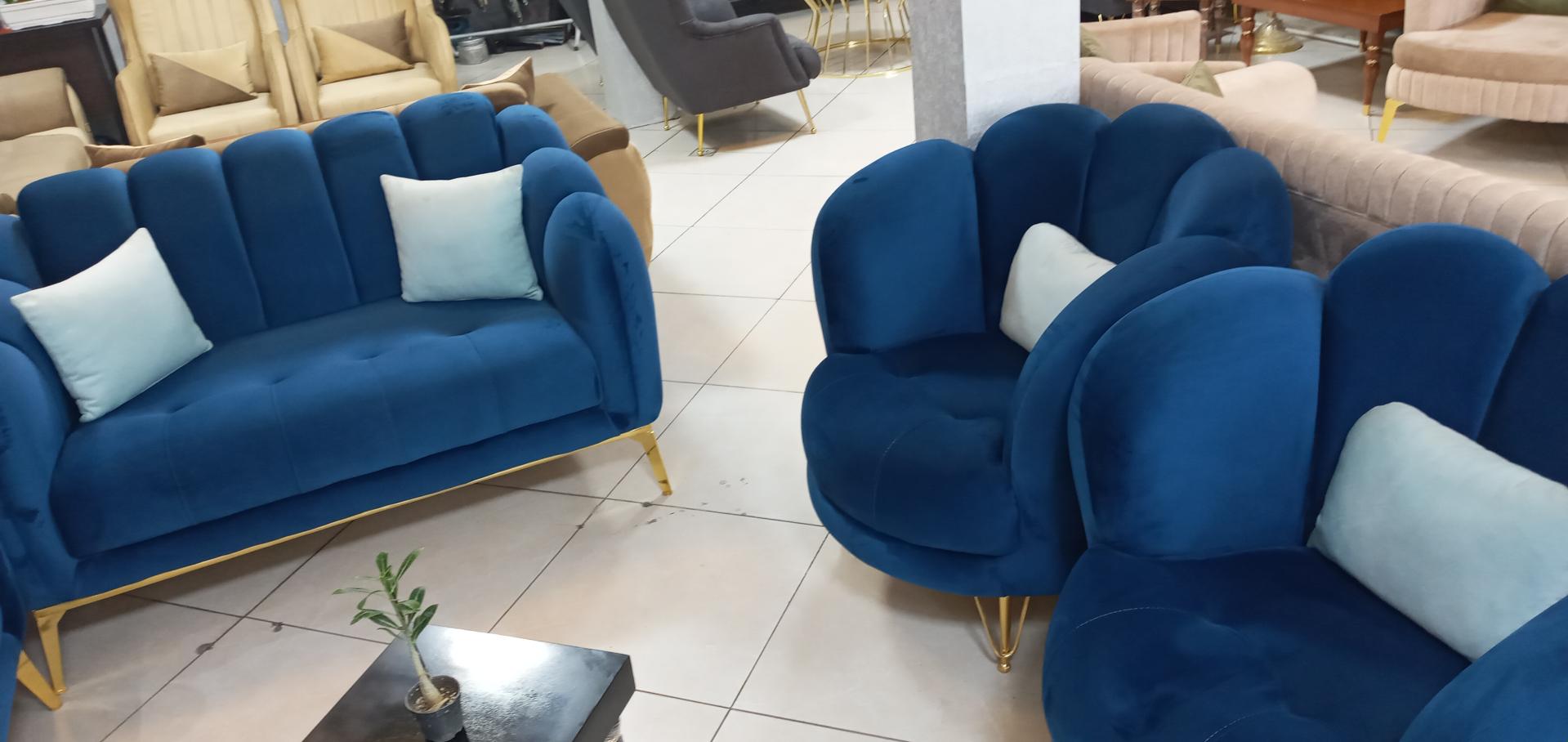 عکس تولید و تعمیرات مبلمان کلاسیک