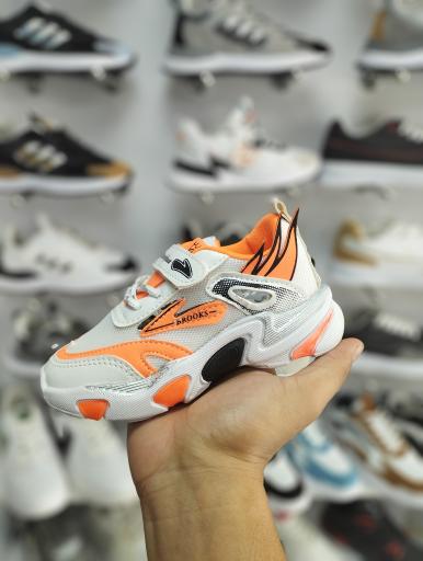 عکس پخش عمده کفش ایرانا