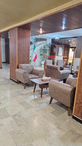 عکس هتل نمونه جهانگردی انزلی